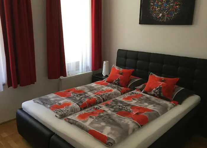 Lia\'S Apartment In Gozsdu And Free Parking