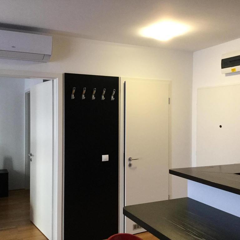 Apartament Lia's In Gozsdu And Free Parking Budapesta